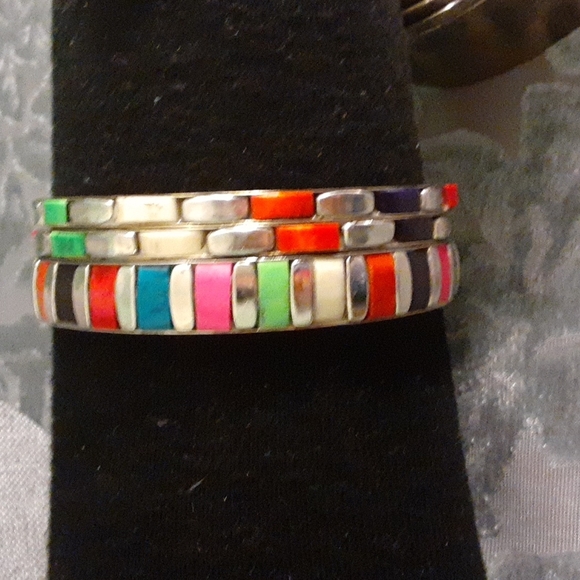 80s style colorful bangle bracelets - Picture 12 of 15